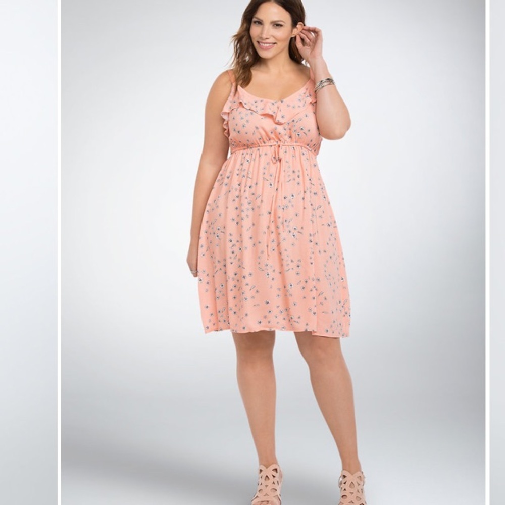 Torrid Floral Ruffled Challis Sundress Peach Floral Sleeveless Dress size 4X